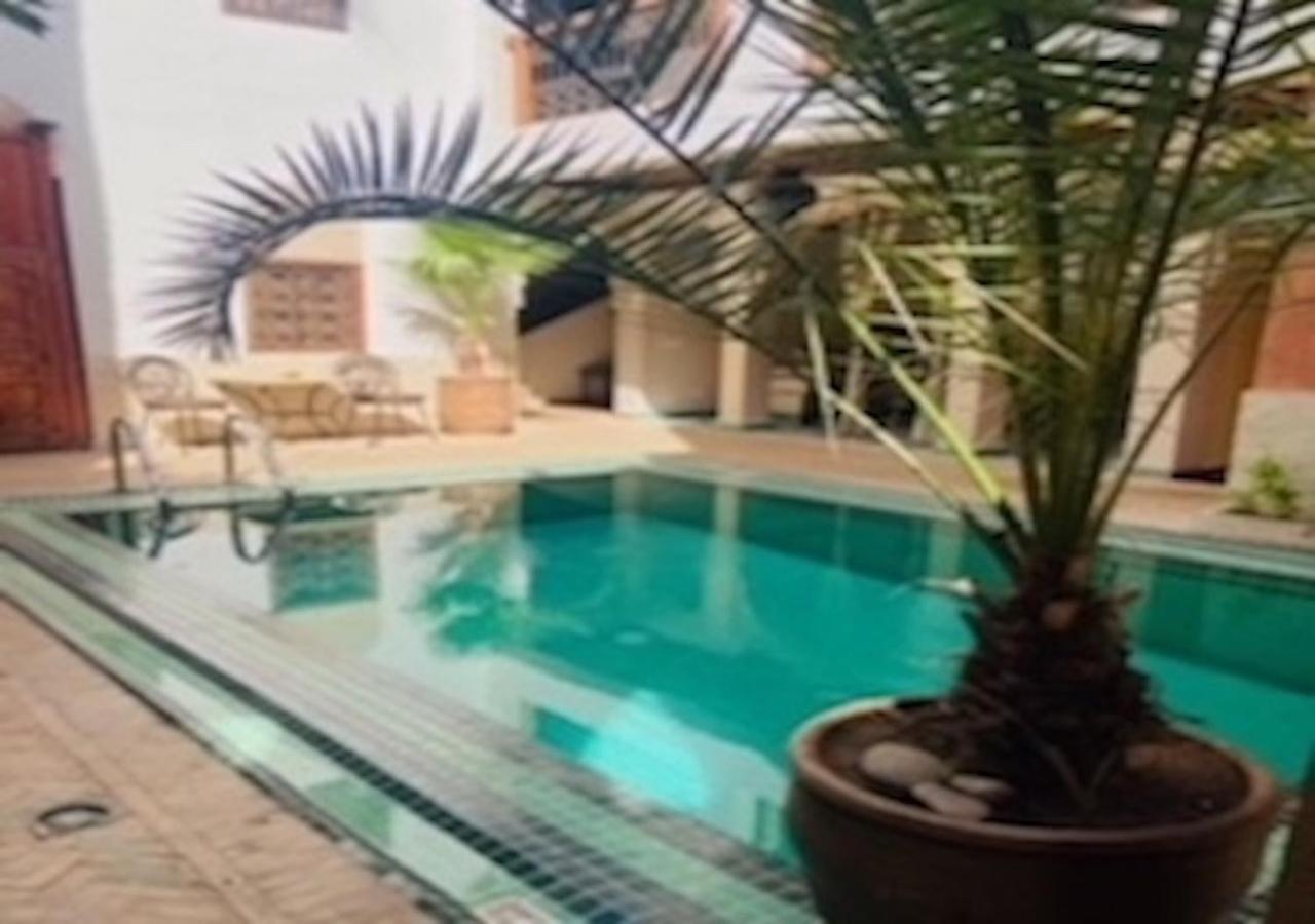 Riad Palmier (Adults Only) Marrakesh Exterior photo