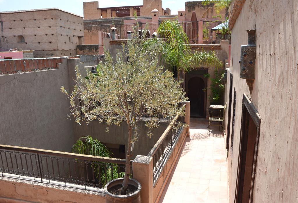 Riad Palmier (Adults Only) Marrakesh Exterior photo